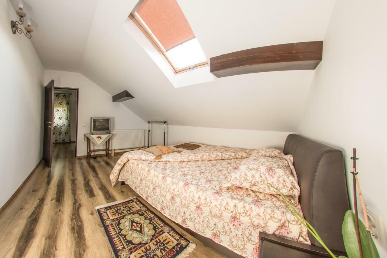Casa De Vacanta Mirela Novaci-Străini المظهر الخارجي الصورة
